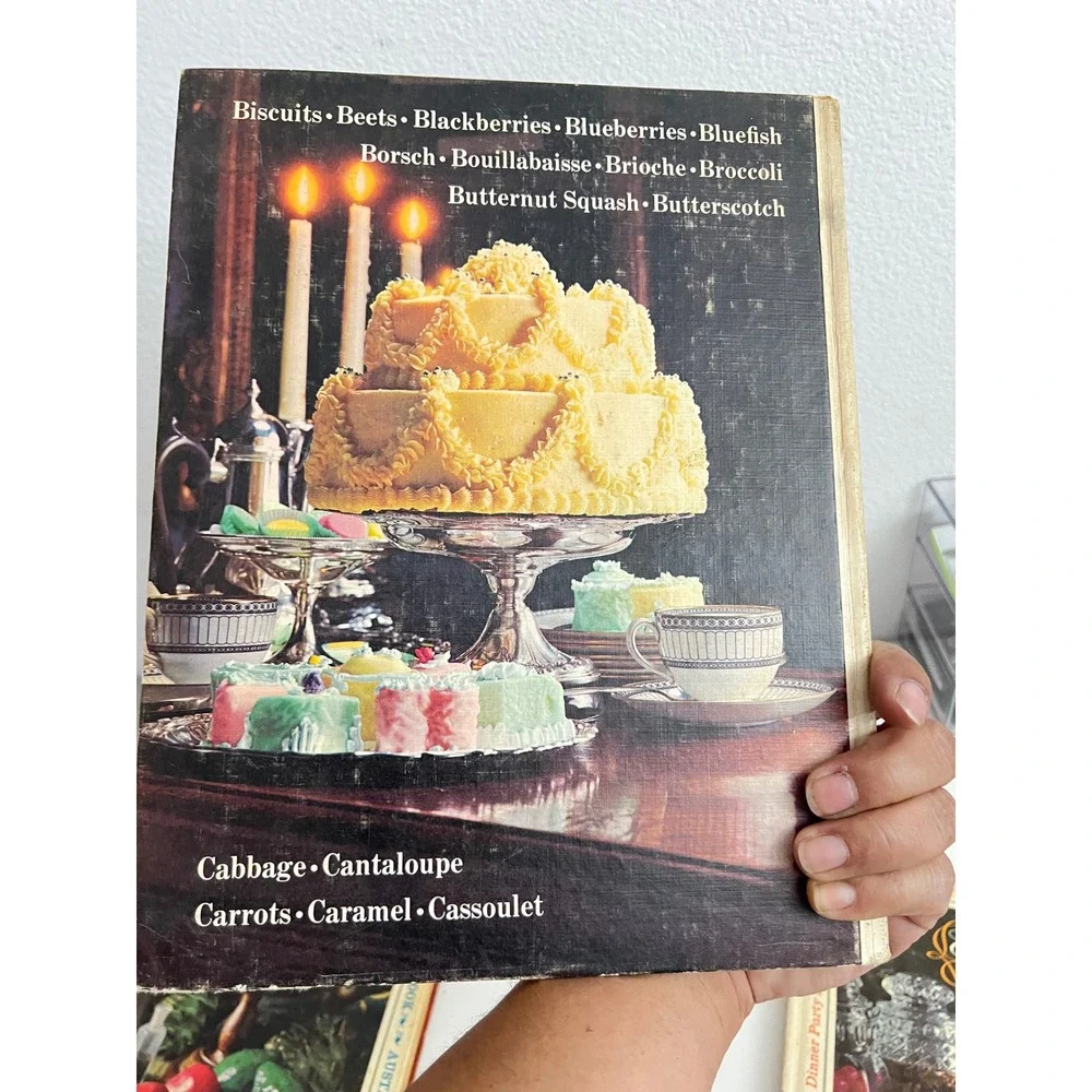 Vintage Womans Day Encyclopedia of Cookery Volumes 1‎ 2 4 Hardcover Cookbook Set